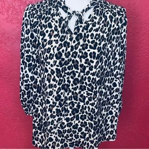 Womens leopard print blouse ties at neck size med NWT